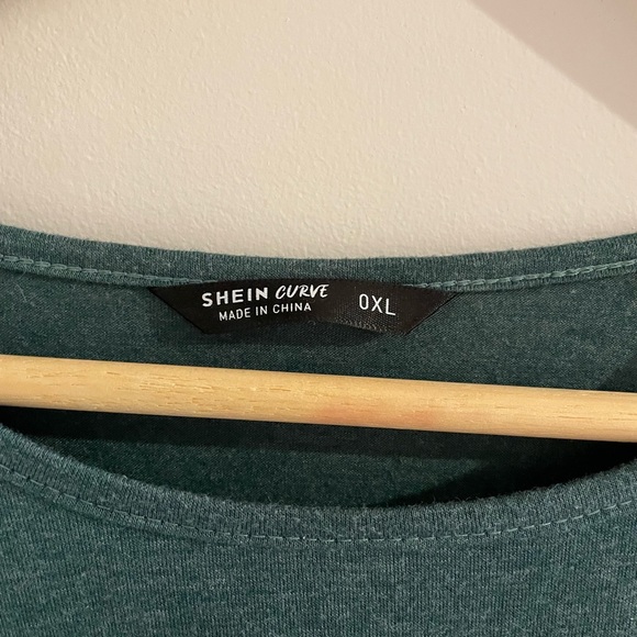 Ruffles T-shirt Jersey Dress (SHEIN Curve) - Picture 3 of 3